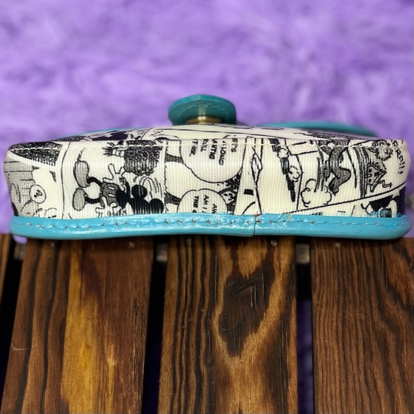 RARE DOONEY & BOURKE Women’s DISNEY Mickey Comics Wristlet/Wallet/Clutch - Picture 6 of 16